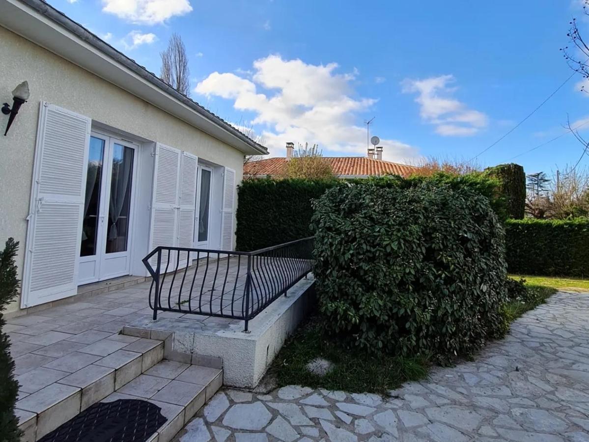 Les Cedres Bleus Bed & Breakfast Saint-Medard-de-Mussidan Exterior photo